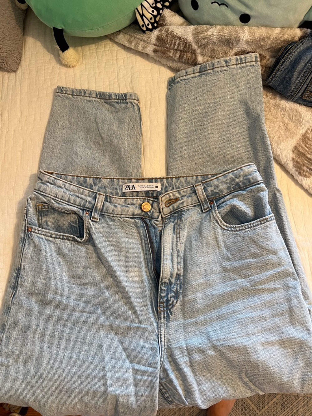 ZARA Light Blue Denim High-Rise Straight Jeans